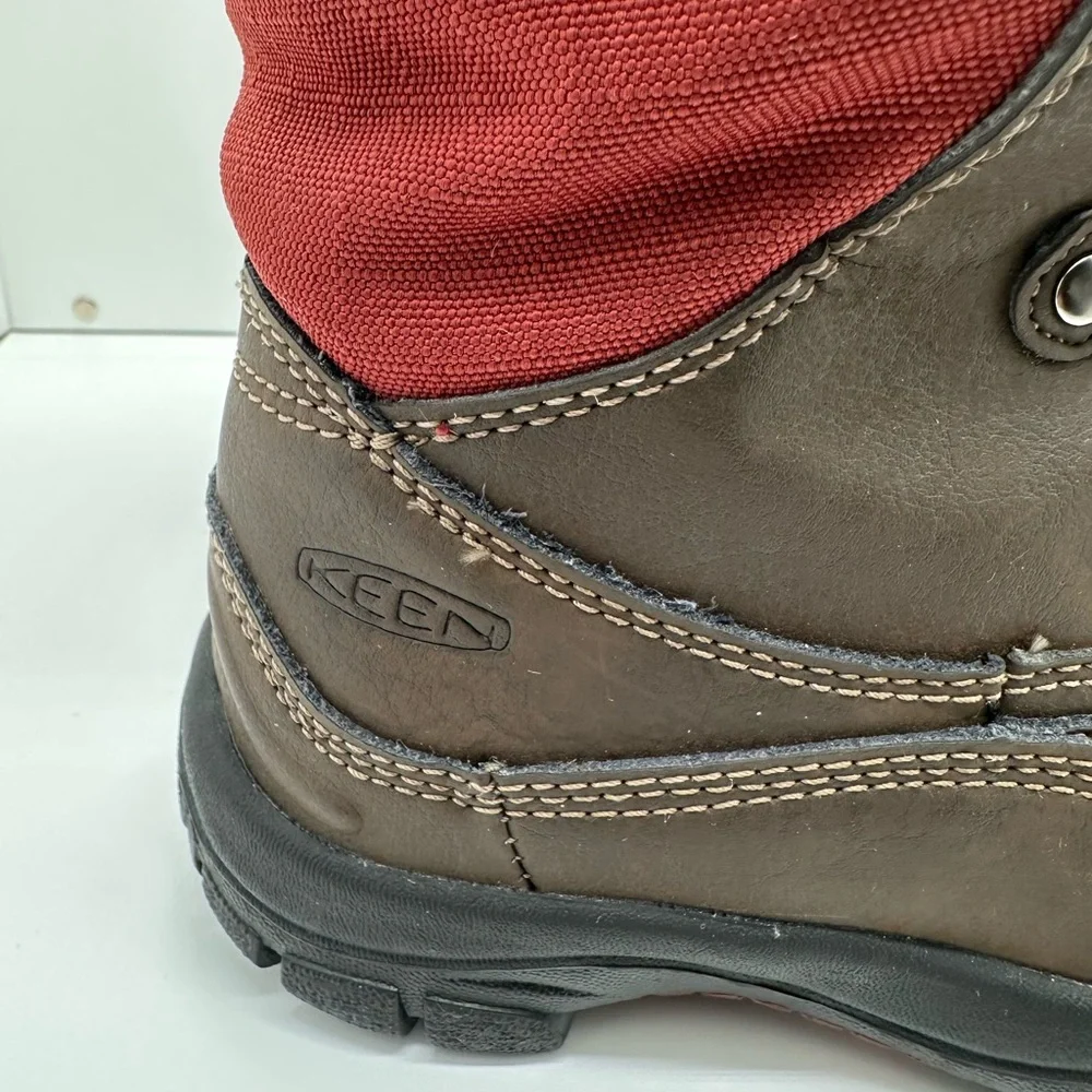 KEEN Basin Leather Insulated Waterproof Snow Boots Size US Youth 12
